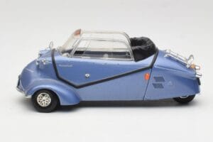 Messerschmitt KR201 Roadster Blau Revell 1:18 08966 Metall – Bild 4 von 8
