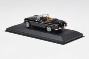 MGB Cabriolet Schwarz Minichamps 1:43 430131030 Metall – Bild 3 von 4