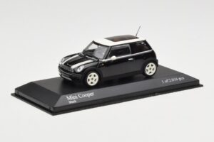 MINI Cooper R50 Schwarz Minichamps 1:43 431138101 Metall – Bild 3 von 5