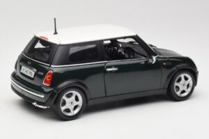 Mini Cooper Mk7 Grün Maisto 1:18 7271336 Metall – Bild 3 von 8