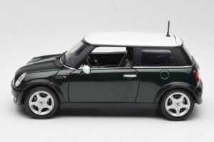 Mini Cooper Mk7 Grün Maisto 1:18 7271336 Metall – Bild 4 von 8