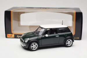 Mini Cooper Mk7 Grün Maisto 1:18 7271336 Metall – Bild 8 von 8
