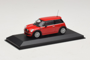 Mini Cooper One R50 Aero Rot Minichamps 1:43 431138272 Metall – Bild 3 von 4