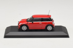 Mini Cooper One R50 Aero Rot Minichamps 1:43 431138272 Metall