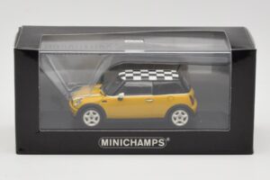 MINI One R50 Gelb Minichamps 1:43 431138104 Metall – Bild 5 von 5