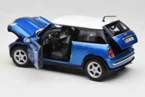 Mini Cooper R50 Blau mit Weißem Dach Mondo Motors 1:18 MINI004 Metall – Bild 5 von 8