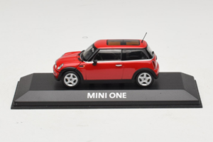 Mini Cooper Rot Minichamps 1:43 MINI010 Metall