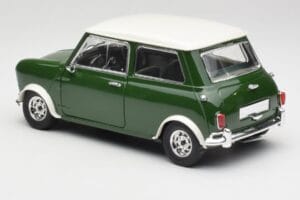 Mini Cooper S British Racing Grün & Old English Weiss Solido 1:18 8021 Metall – Bild 7 von 8