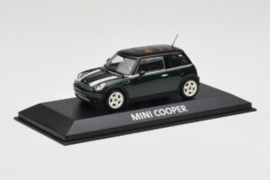 Mini Cooper S R53 Grün Mit Streifen Minichamps 1:43 MINI006 Metall – Bild 4 von 4