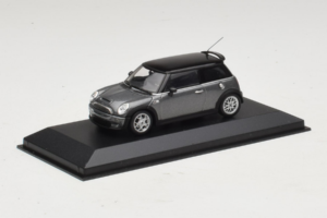 Mini Cooper S Grey Metallic Minichamps 1:43 80420148551-R1 Metall – Bild 2 von 4