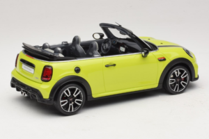 Mini JCW Cabrio F57 Zesty Yellow C5H Otto 1:18 OT1303 Resin – Bild 2 von 6