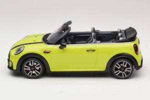 Mini JCW Cabrio F57 Zesty Yellow C5H Otto 1:18 OT1303 Resin – Bild 3 von 6