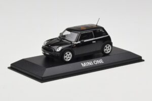 Mini One R50 Schwarz Mit Schwarzem Dach Minichamps 1:43 MINI005 Metall – Bild 2 von 5