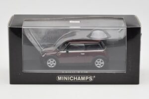 Mini One R50 Dunkelrot Mit Schwarzem Dach Minichamps 1:43 MINI008 Metall – Bild 4 von 5
