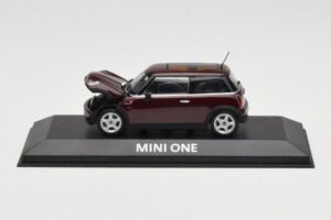 Mini One R50 Dunkelrot Mit Schwarzem Dach Minichamps 1:43 MINI008 Metall – Bild 5 von 5