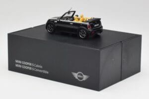 Mini Cooper S R57 Cabriolet Schwarz Minichamps 1:43 80422148818 Metall – Bild 3 von 4
