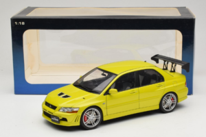 Mitsubishi Lancer Evo VII Mustard Yellow AUTOart 1:18 77166 Metall – Bild 8 von 8