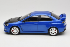 Mitsubishi Lancer Evolution X Blau OEM 1:18 MLE01 Metall – Bild 4 von 8
