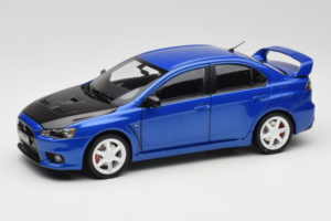 Mitsubishi Lancer Evolution X Blau OEM 1:18 MLE01 Metall