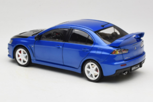 Mitsubishi Lancer Evolution X Blau OEM 1:18 MLE01 Metall – Bild 7 von 8