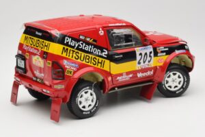 Mitsubishi Pajero Rallye Raid #205 Paris-Dakar Rally 2001 Solido 1:18 9022 Metall – Bild 3 von 8