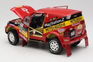 Mitsubishi Pajero Rallye Raid #205 Paris-Dakar Rally 2001 Solido 1:18 9022 Metall – Bild 5 von 8