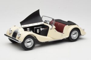 Morgan 4/4 Series II Weiss Kyosho 1:18 08111W Metall – Bild 2 von 8