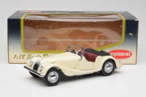 Morgan 4/4 Series II Weiss Kyosho 1:18 08111W Metall – Bild 8 von 8