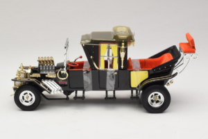 Munsters Koach Schwarz ERTL 1:18 33036 Metall – Bild 3 von 6