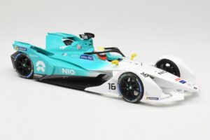 NIO 004 Team NIO #16 O. Turvey Formula E Season 5 2019 Minichamps 1:18 114180016 Metall – Bild 4 von 6