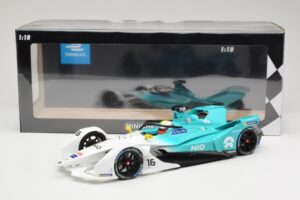 NIO 004 Team NIO #16 O. Turvey Formula E Season 5 2019 Minichamps 1:18 114180016 Metall – Bild 6 von 6
