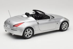 Nissan 350Z Z33 Roadster Diamond Silber AUTOart 1:18 77371 Metall – Bild 3 von 8