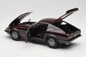 Nissan Fairlady 240Z-G S30 Kastanienbraun Kyosho 1:18 08212M Metall – Bild 5 von 8