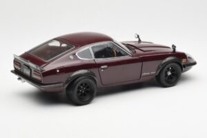 Nissan Fairlady 240ZG Braun Kyosho 1:18 08217M Metall – Bild 3 von 8