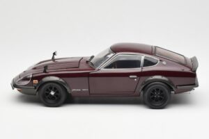 Nissan Fairlady 240ZG Braun Kyosho 1:18 08217M Metall – Bild 4 von 8