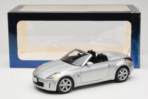 Nissan Fairlady Z Z33 Roadster Diamond Silver AUTOart 1:18 77376 Metall – Bild 8 von 8