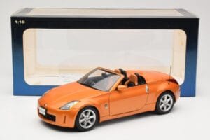 Nissan Fairlady Z Z33 Roadster Sunset Orange AUTOart 1:18 77377 Metall – Bild 8 von 8
