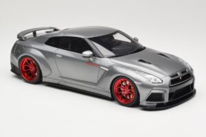 Nissan GT-R R35 Prior Design Grau GT Spirit 1:18 GT243 Resin – Bild 4 von 6