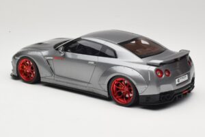 Nissan GT-R R35 Prior Design Grau GT Spirit 1:18 GT243 Resin – Bild 5 von 6