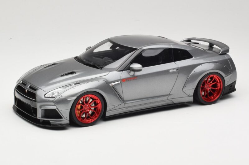 Nissan GT-R R35 Prior Design Grau GT Spirit 1:18 GT243 Resin