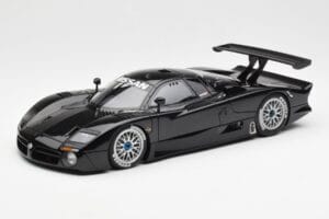 Nissan R390 GT1 #0 24 Hours of Le Mans 1998 AUTOart 1:18 89878 Metall
