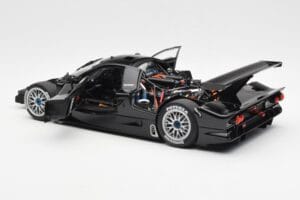 Nissan R390 GT1 #0 24 Hours of Le Mans 1998 AUTOart 1:18 89878 Metall – Bild 5 von 8