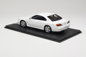 Nissan Silvia S15 Spec-S Weiss Cracked Plexi One Model 1:18 REMC034 Metall – Bild 5 von 7