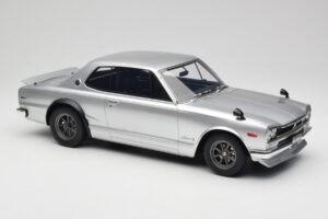 Nissan Skyline C10 2000 GT-R Silber Otto 1:12 G094 Resin – Bild 4 von 6
