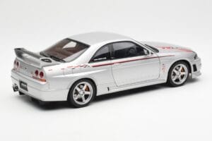 Nissan Skyline GT-R R33 R-Tune Silber AUTOart 1:18 77326 Metall – Bild 3 von 8