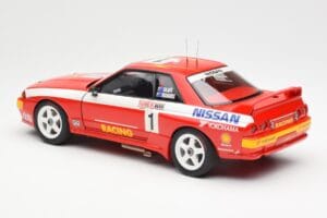 Nissan Skyline GT-R R32 #1 J. Richards / M. Skaife Bathurst 1000 Winner 1992 AUTOart 1:18 89279 Metall – Bild 7 von 8