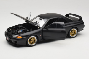 Nissan Skyline GT-R R32 V-Spec II Tuned Version Matt Black AUTOart 1:18 77418 Metall – Bild 2 von 8