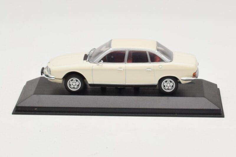 NSU Ro80 Weiss Minichamps 1:43 NUS001 Metall