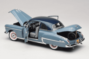 Oldsmobile 88 Blau Grease Auto World 1:18 AWSS103/06 Metall – Bild 5 von 8