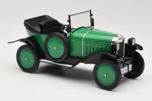 Opel 4 PS Laubfrosch Grün MCG 1:18 MCG18050 Metall – Bild 4 von 6